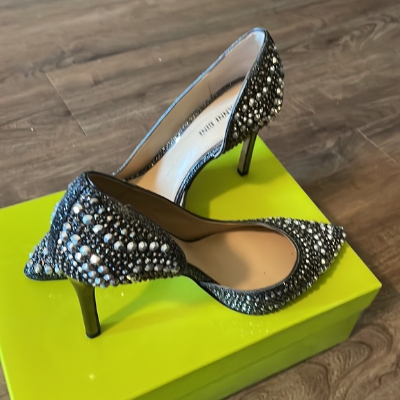 Gianni Bini Mariah Black and Silver Jeweled stiletto heel size 8.5 LIKE NEW - Picture 7 of 12